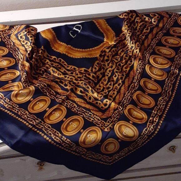 Christian Dior SILK 34" x 34" Scarf Shoulder Wrap 100% Authentic DIOR Huge Size - Picture 1 of 10